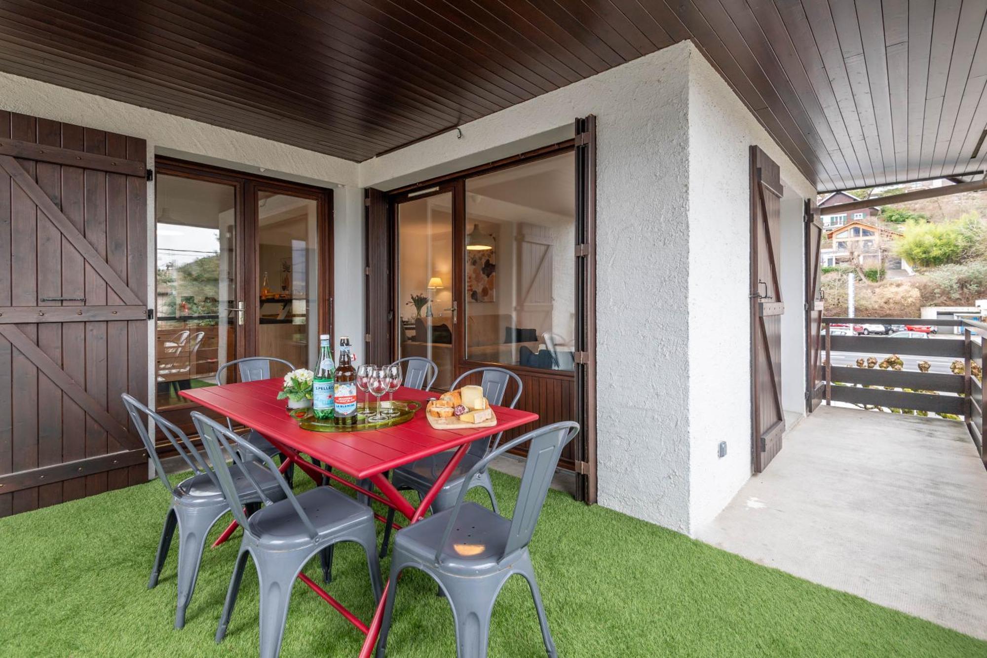 Sévrier Bel Apt Terrasse A 2 Pas Du Lac מראה חיצוני תמונה