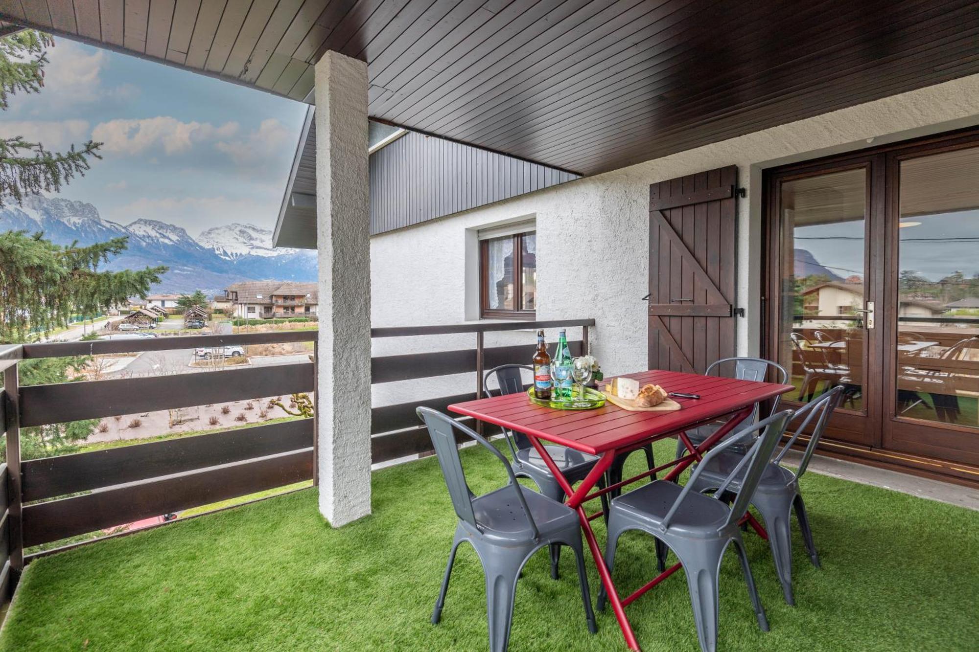 Sévrier Bel Apt Terrasse A 2 Pas Du Lac מראה חיצוני תמונה